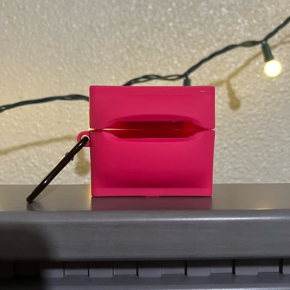 Air pod pro case - ‘ Nerds ‘ - Picture 2 of 2